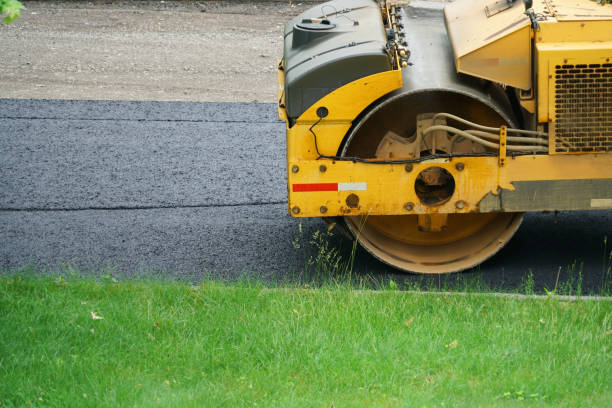 Reasons to Select Us for Your Driveway Paving Requirements in West St Paul, MN